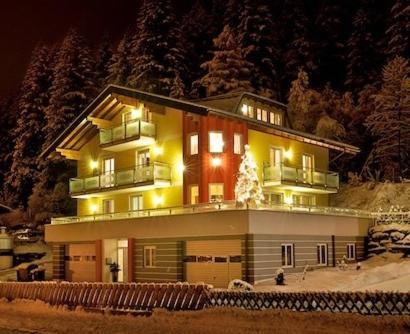 Appartementhaus Riepler บาดกัสไตน์ ภายนอก รูปภาพ